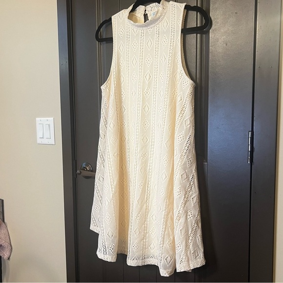 She + Sky Dresses & Skirts - ☀️She + Sky Cream Colored Sleeveless Dress, Size Medium